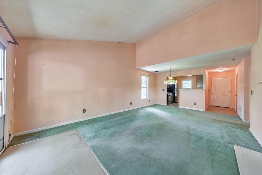 Pleasant Oaks Townhomes - Residential