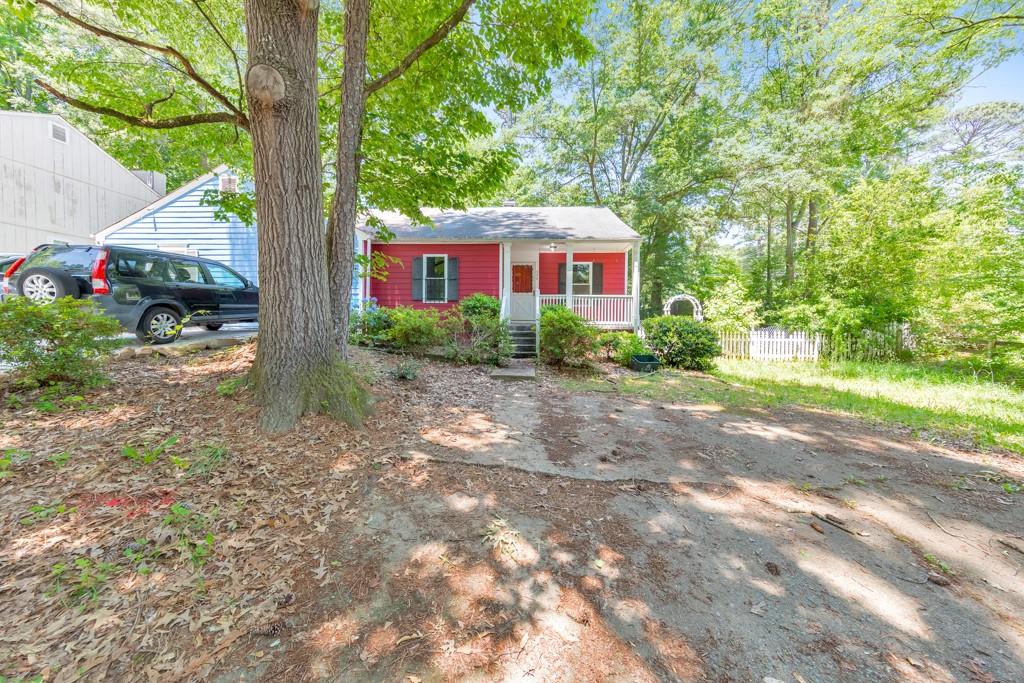 Pleasant Oaks Townhomes - Residential