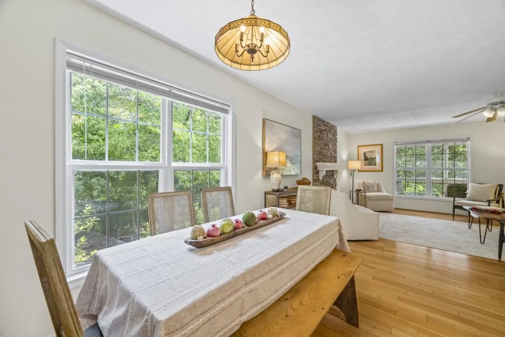 Martin, Georgia 30557, United States, 4 Bedrooms Bedrooms, ,4 BathroomsBathrooms,Residential,Pending,176310