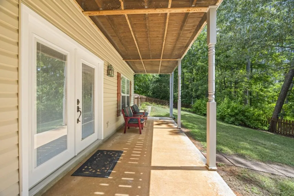 Martin, Georgia 30557, United States, 4 Bedrooms Bedrooms, ,4 BathroomsBathrooms,Residential,Pending,176310