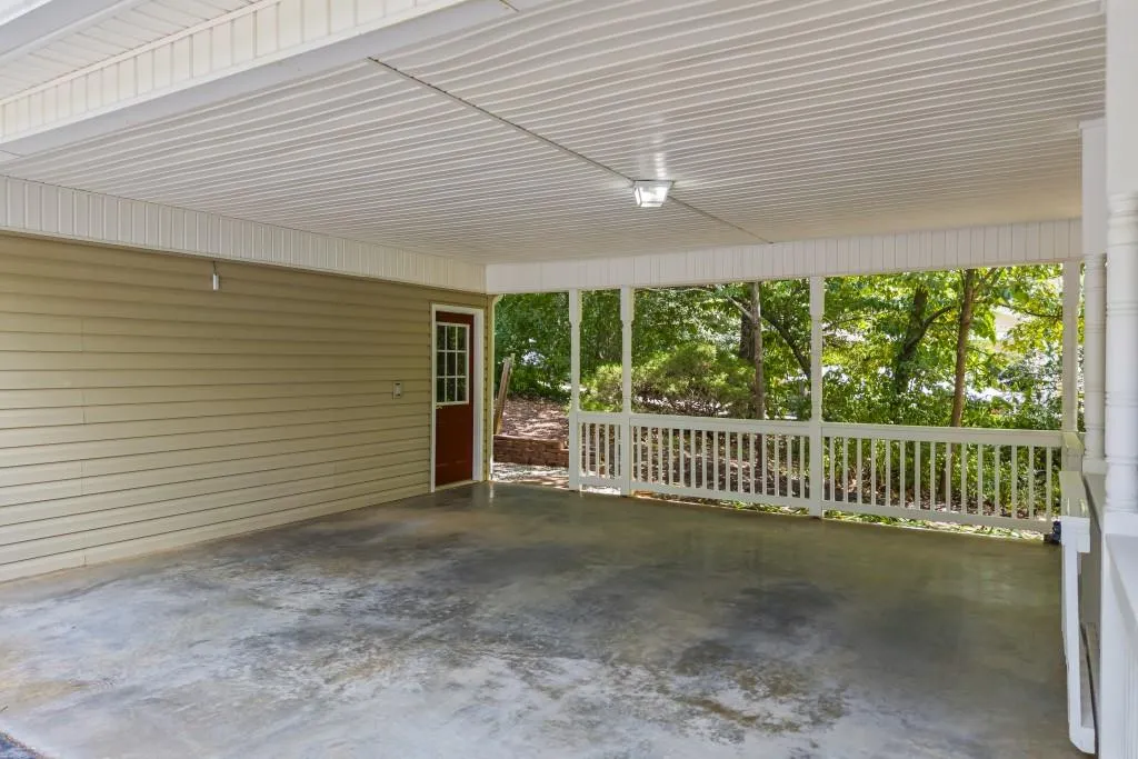 Martin, Georgia 30557, United States, 4 Bedrooms Bedrooms, ,4 BathroomsBathrooms,Residential,Pending,176310