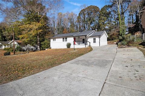 3795 King Edward Trail Atlanta GA 30331