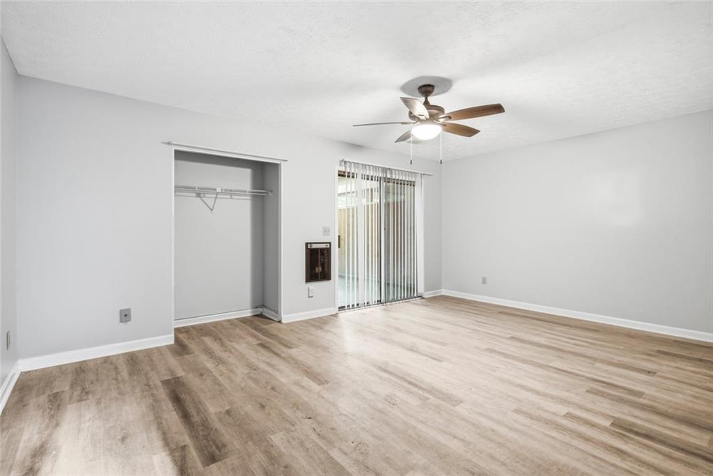 222 Forkner Drive 26