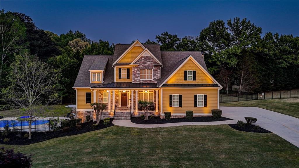 116 Archstone Square