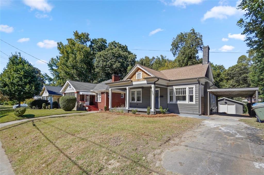 885 Rose Circle SW