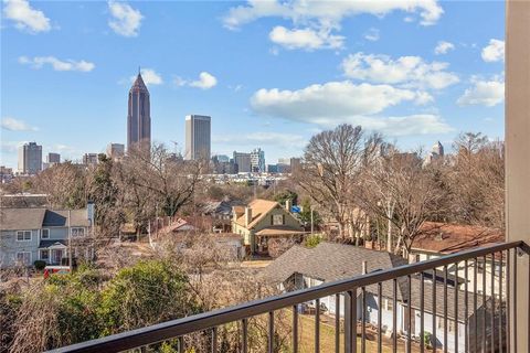 Townhouse For Sale - 456 Parkway Drive #6<br/> Atlanta, GA 30308