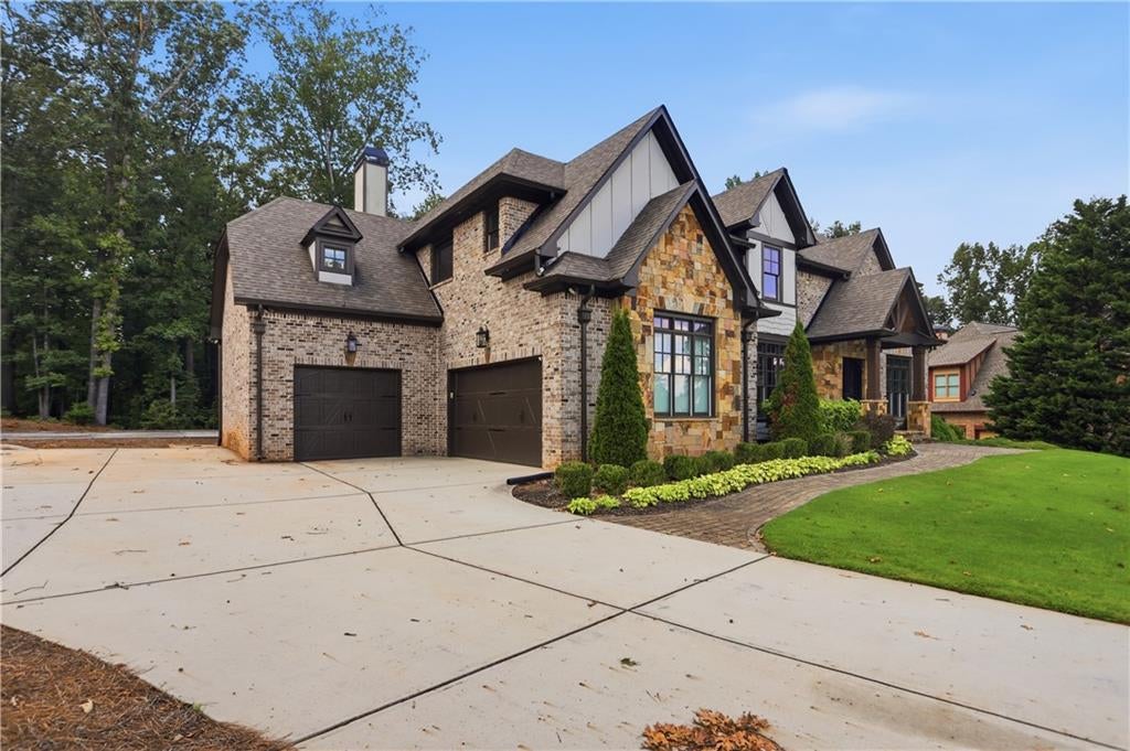 331 Summer Garden Drive
