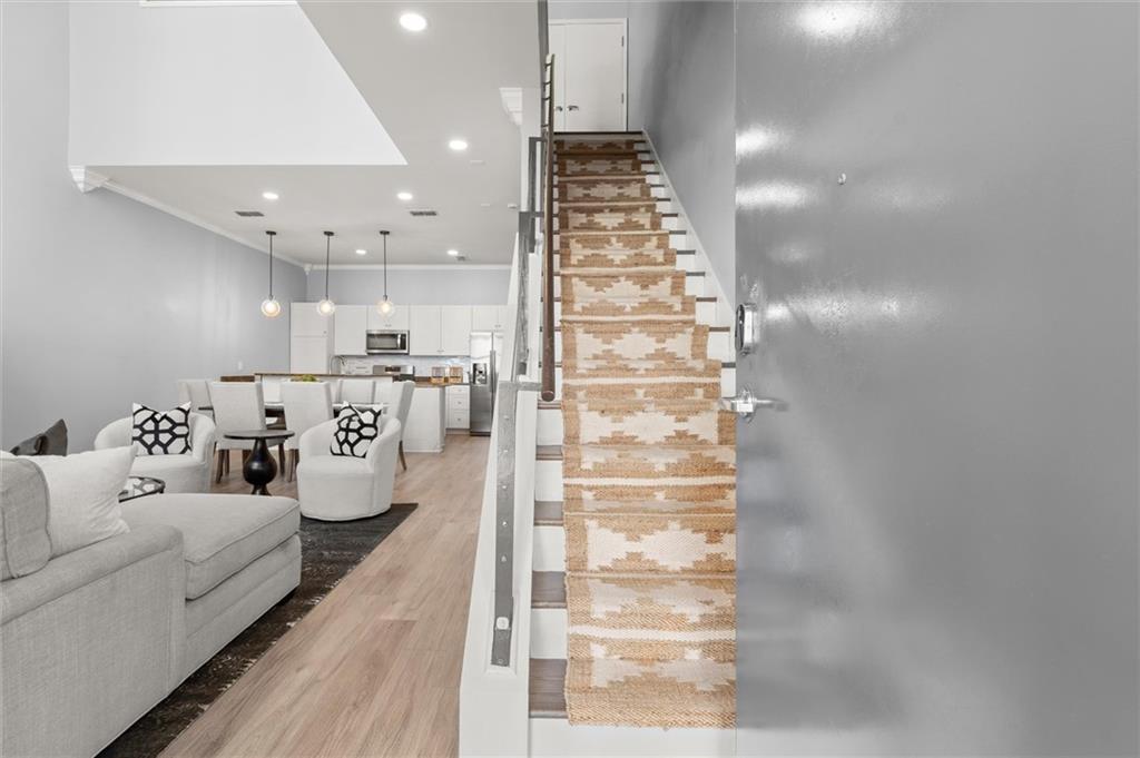 199 12th Street NE 5