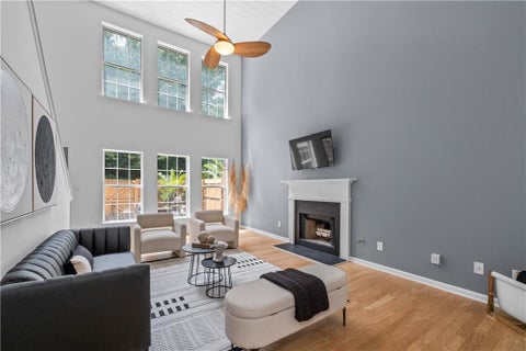 Townhouse For Sale - 1484 Gates Circle #1484<br/> Dekalb County, Atlanta, GA 30316