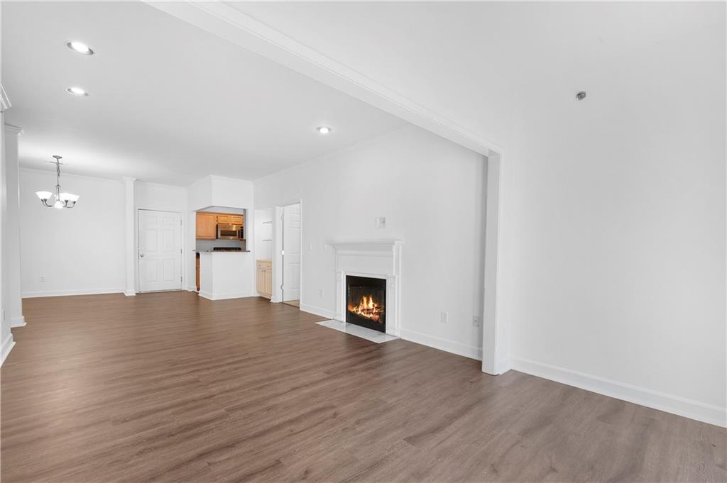 Le Chateau - Residential