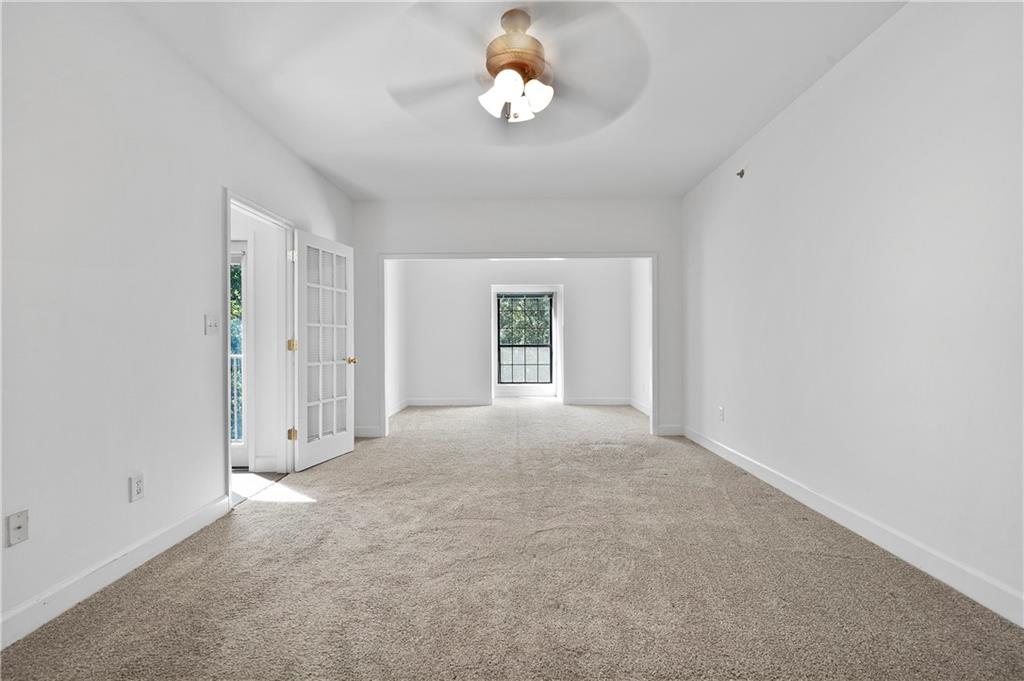 Le Chateau - Residential