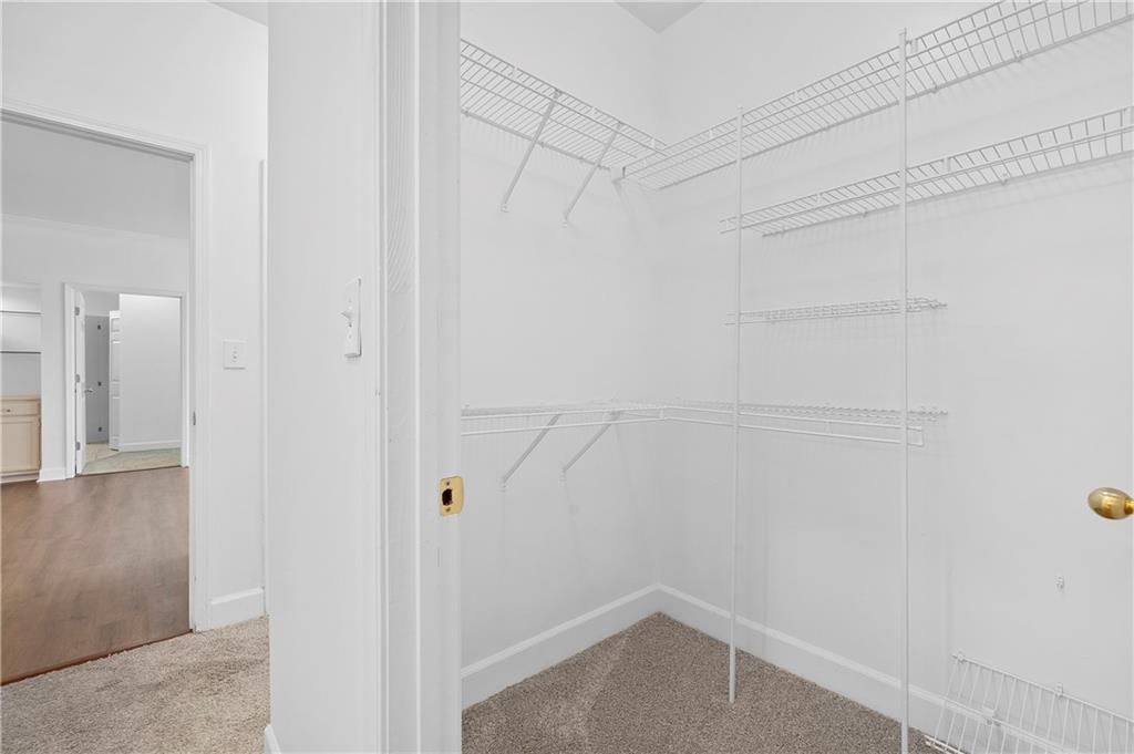 Le Chateau - Residential
