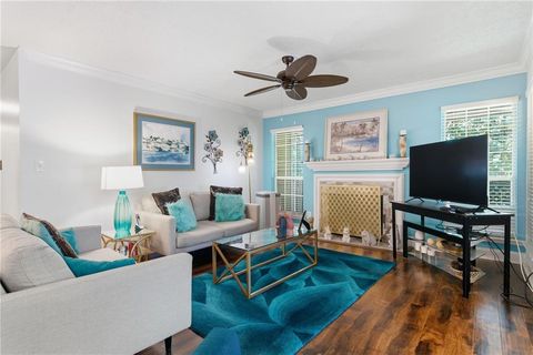 6812-H Glenridge Drive NE Sandy Springs GA 30328