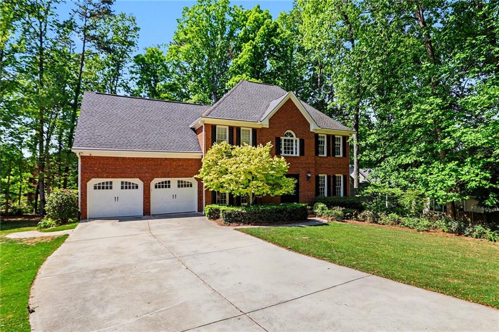 5702 Fallsbrook Lane NW