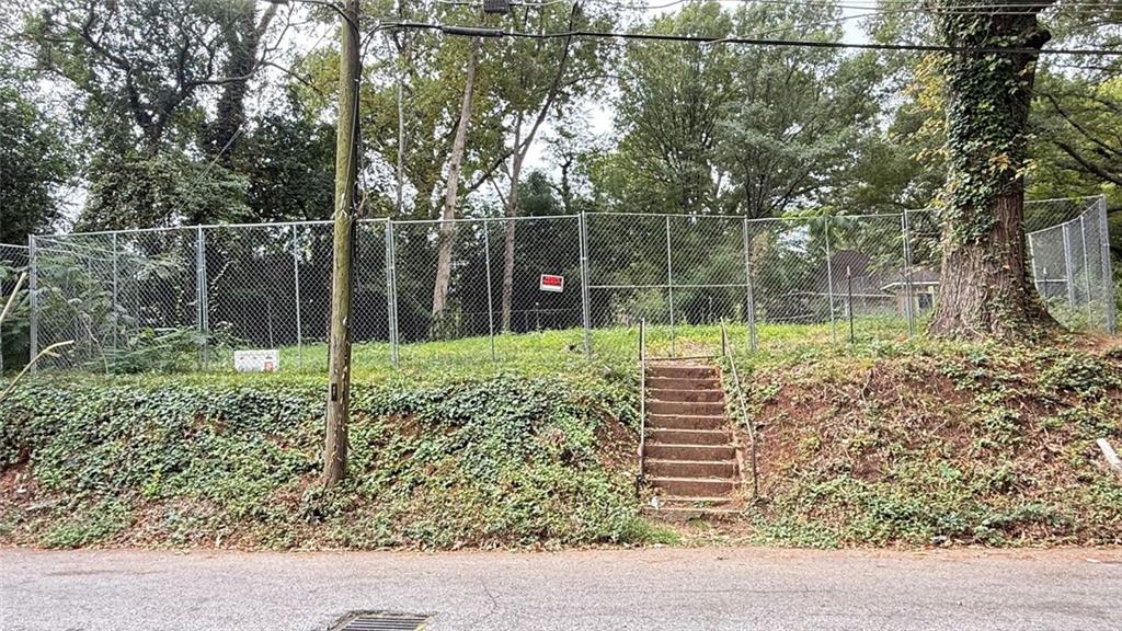 1804 E Farris Avenue