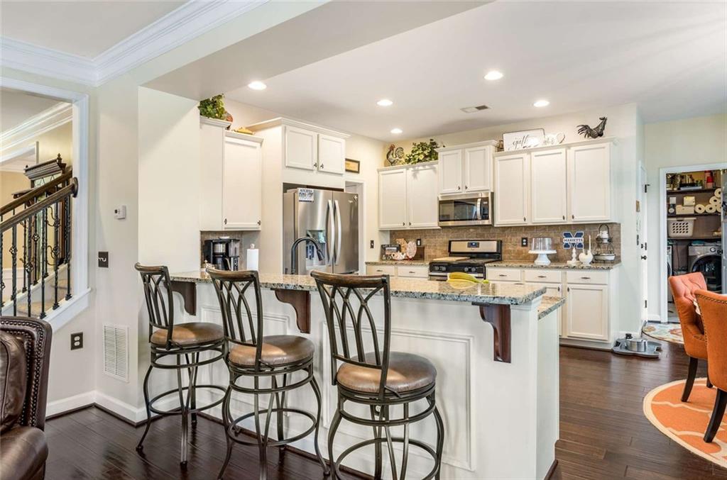 ROCKFORD TOWNSHIP - Residential