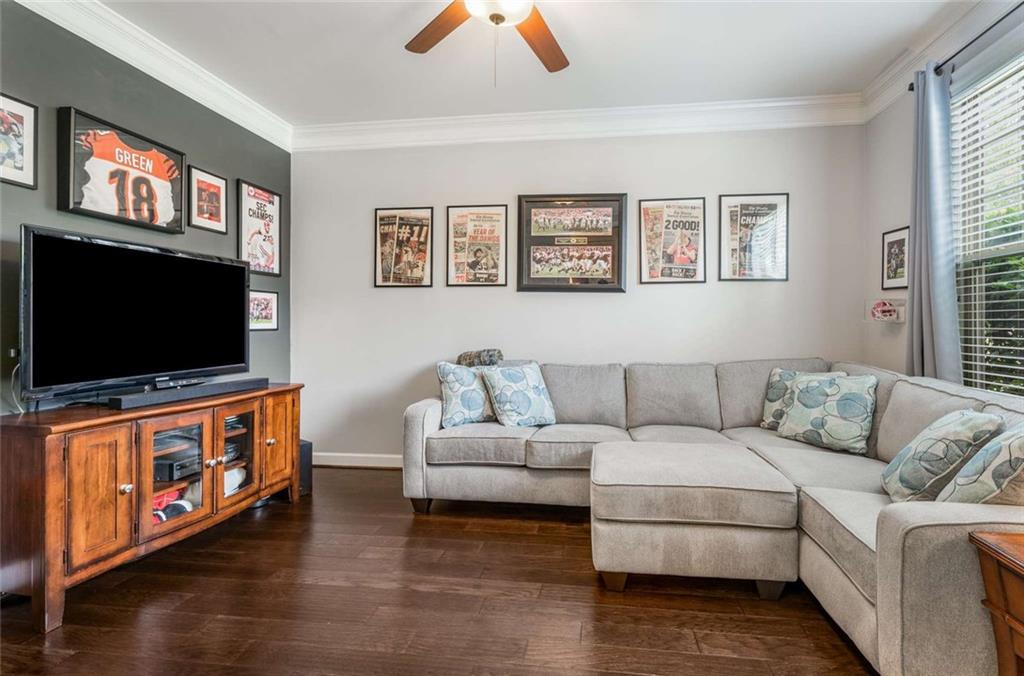 ROCKFORD TOWNSHIP - Residential