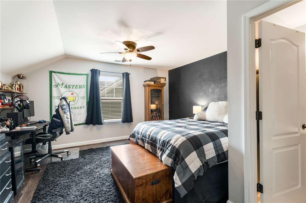 ROCKFORD TOWNSHIP - Residential