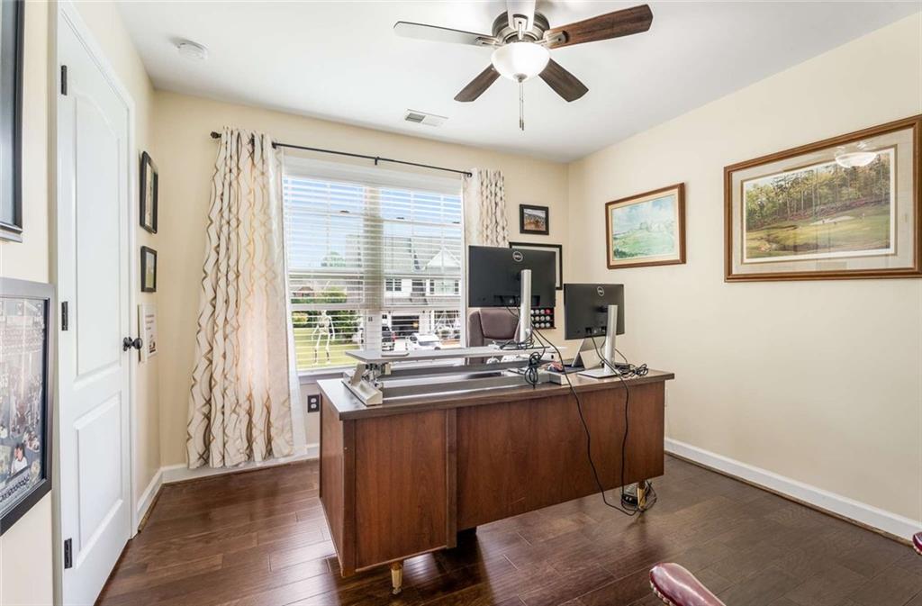 ROCKFORD TOWNSHIP - Residential