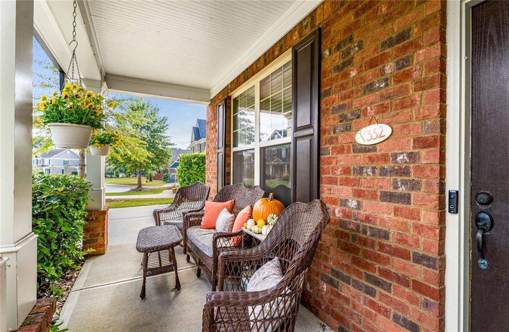 ROCKFORD TOWNSHIP - Residential