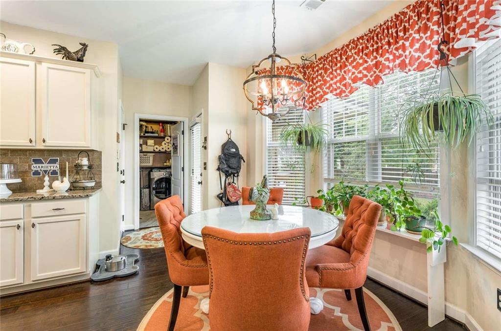 ROCKFORD TOWNSHIP - Residential
