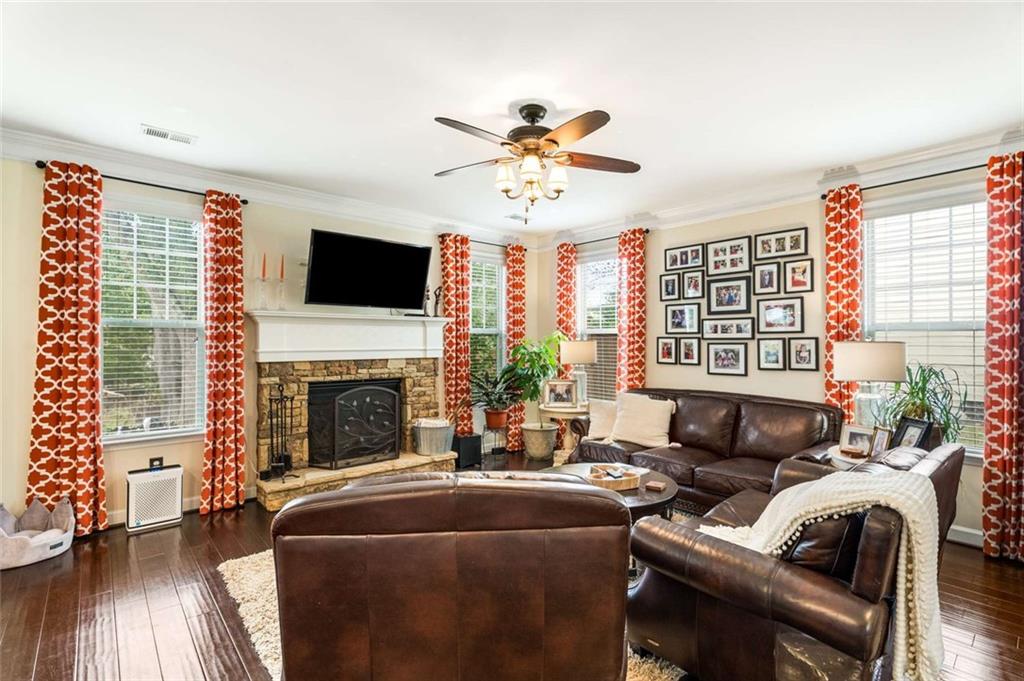 ROCKFORD TOWNSHIP - Residential