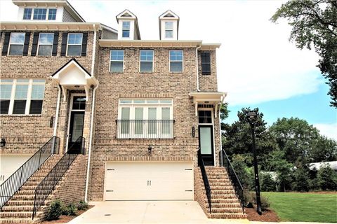 Photo of 1980 Raven Way, Chamblee, GA 30341 (MLS # 7671012) Photo of 1980 Raven Way, Chamblee, GA 30341 (MLS # 7671012)