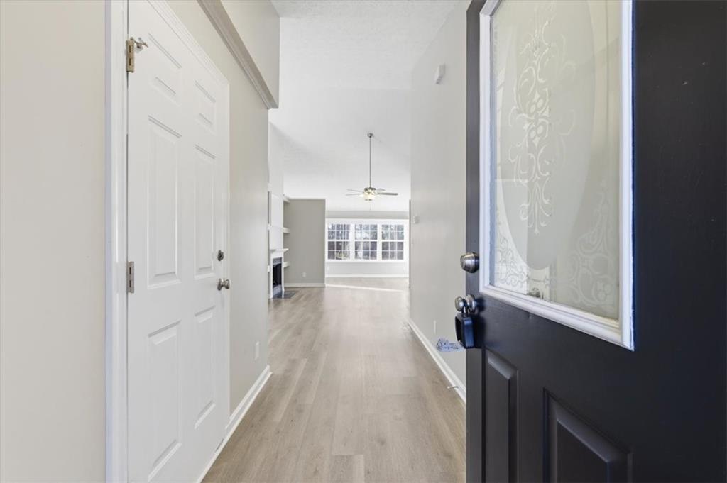 875 Oaklen View Drive