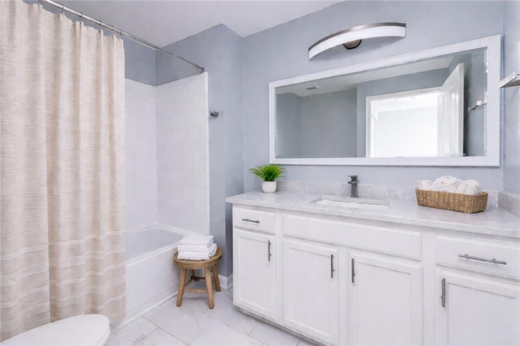 3040 Peachtree Road 613