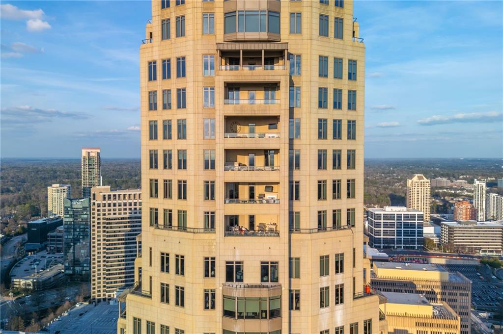 3376 Peachtree Road NE PH51