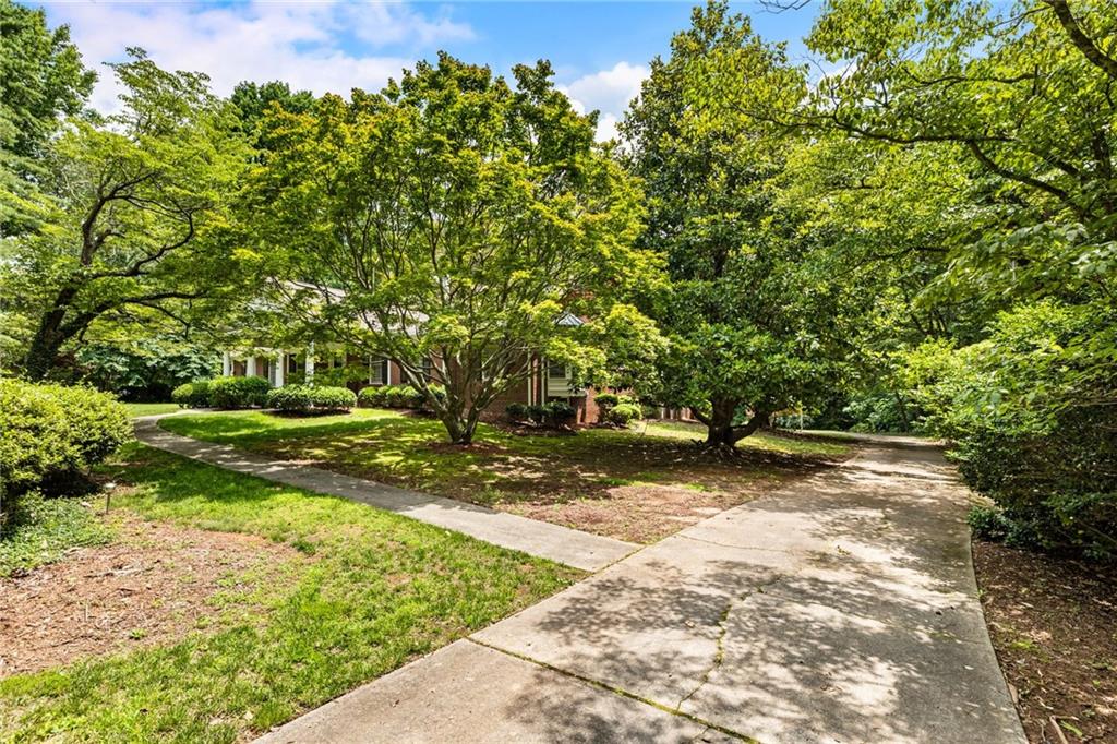 11270 Stroup Road, Roswell, GA, 30075 4 11270 Stroup Road