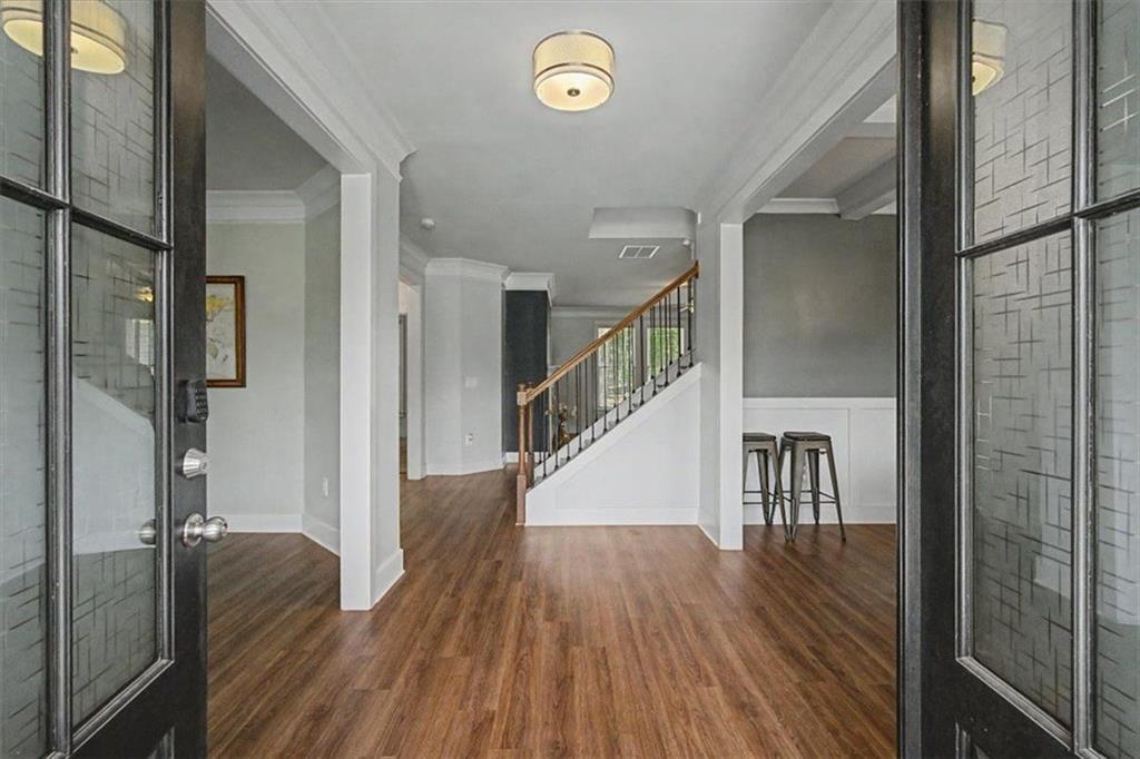210 Manchester Lane