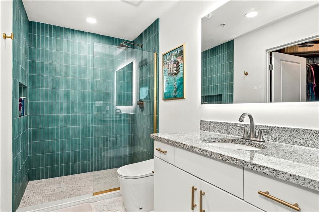 860 Peachtree Street NE 2317