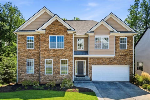 Homes For Sale - 4027 Forest Grove Pass<br/> Acworth, GA 30101