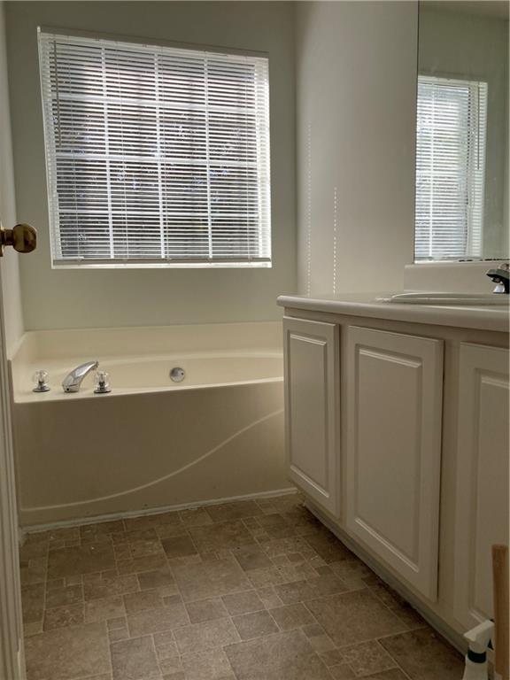 1051 Foxchase Drive, Mcdonough, Georgia image 11