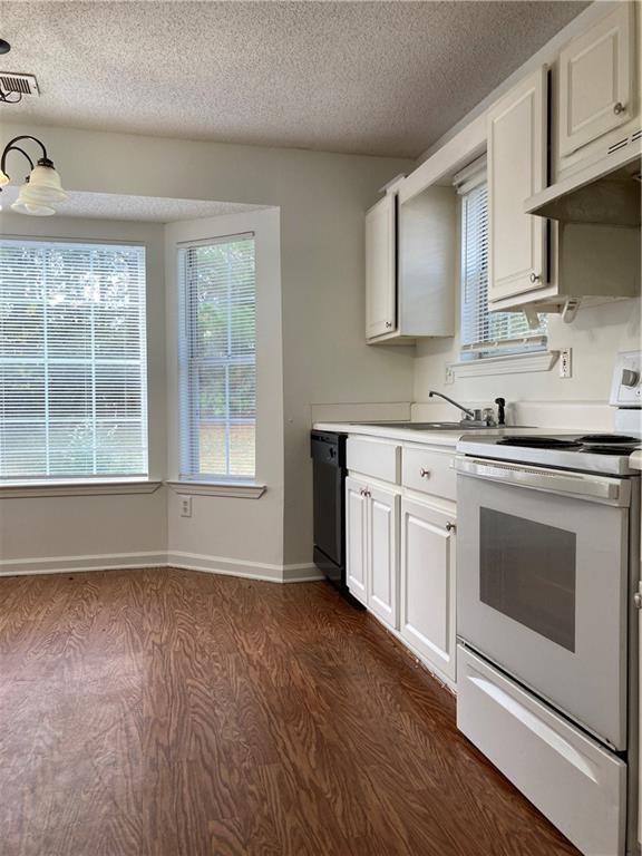 1051 Foxchase Drive, Mcdonough, Georgia image 6