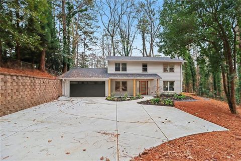 Photo of 3841 Brooklawn Court NE, Brookhaven, GA 30319 (MLS # 7686671)