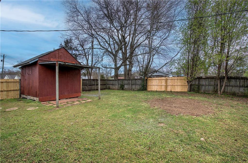 429 Old Tennessee Highway, White, Georgia image 32