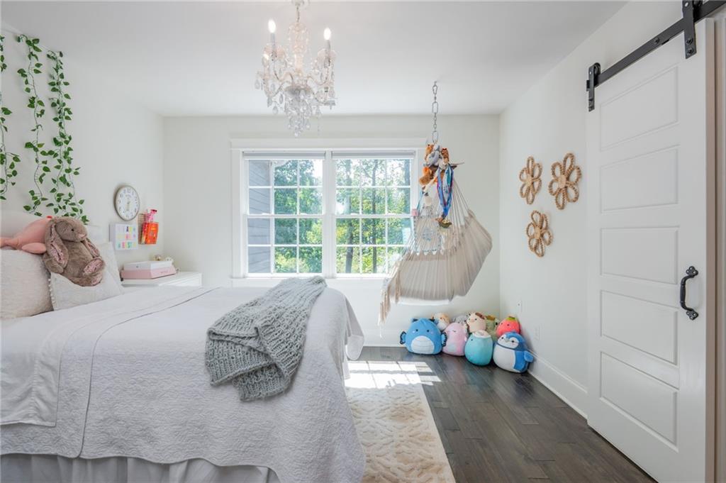 Stone Gate Manor - Residential