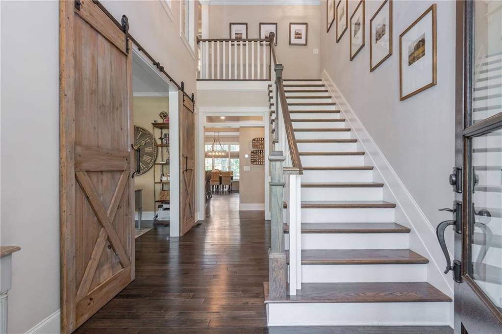 Stone Gate Manor - Residential