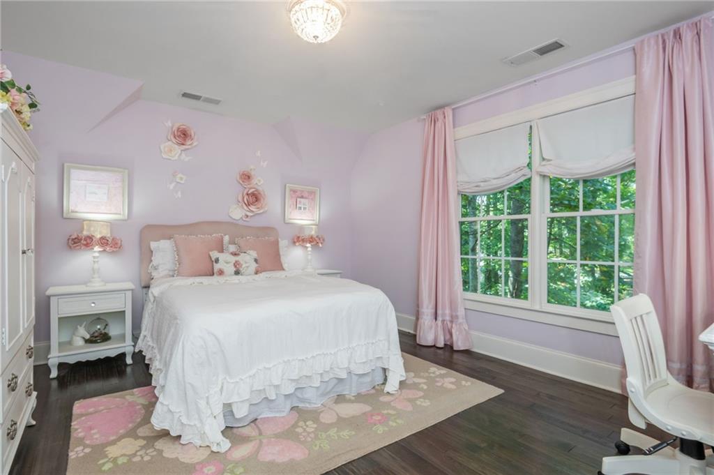 Stone Gate Manor - Residential