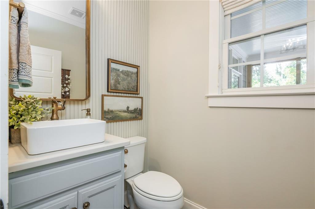 Stone Gate Manor - Residential