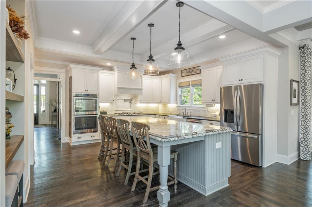 Stone Gate Manor - Residential