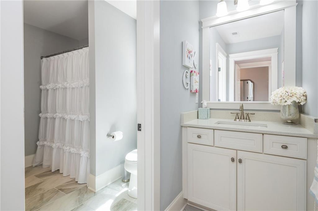 Stone Gate Manor - Residential