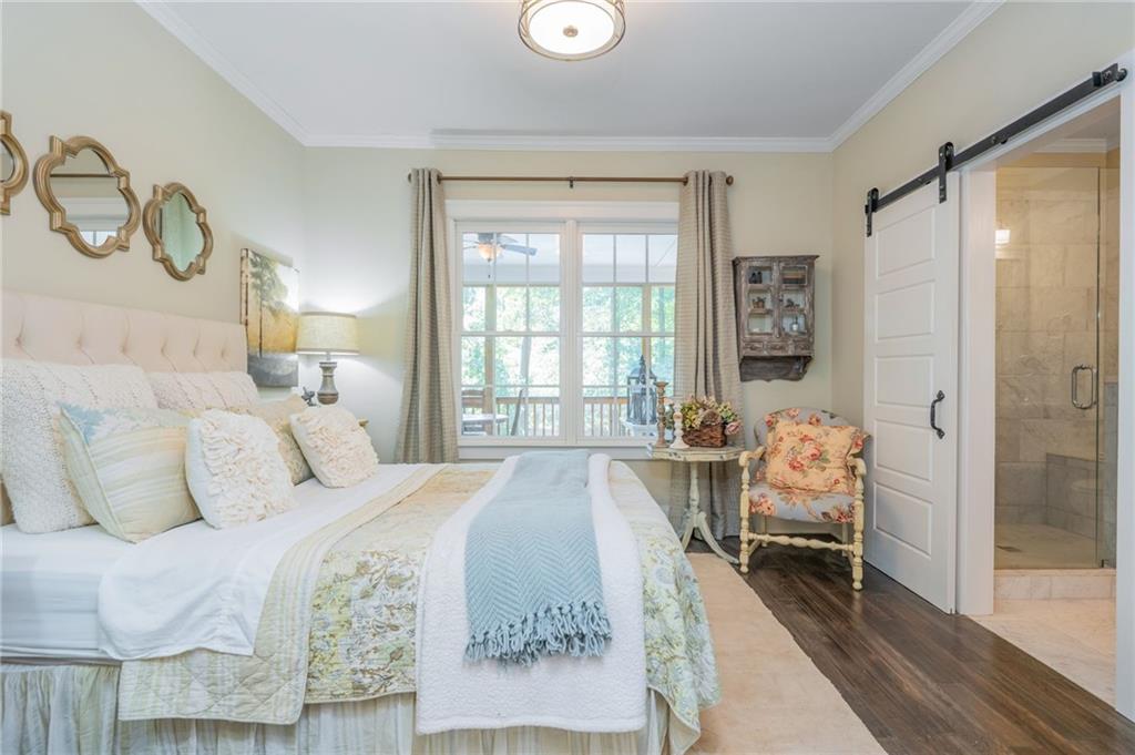 Stone Gate Manor - Residential