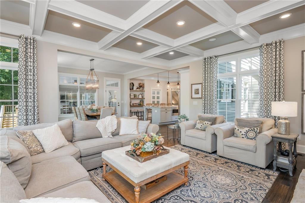 Stone Gate Manor - Residential