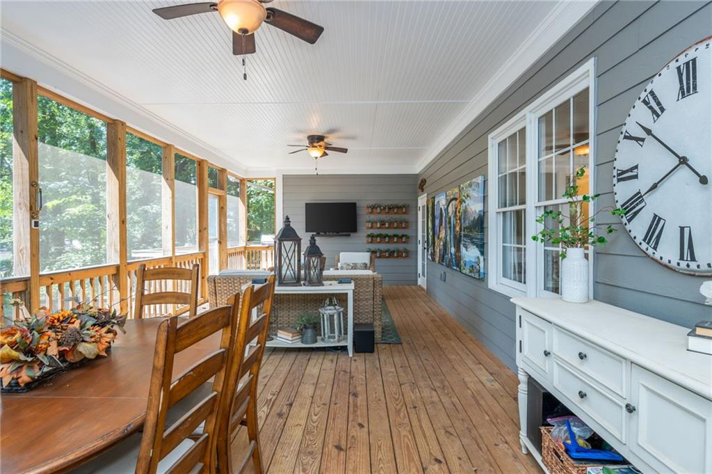 Stone Gate Manor - Residential