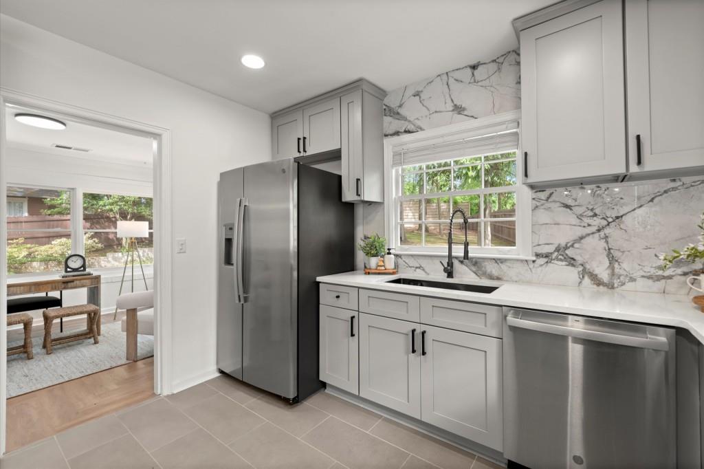 3915 Ivy Road, Atlanta, Georgia image 15