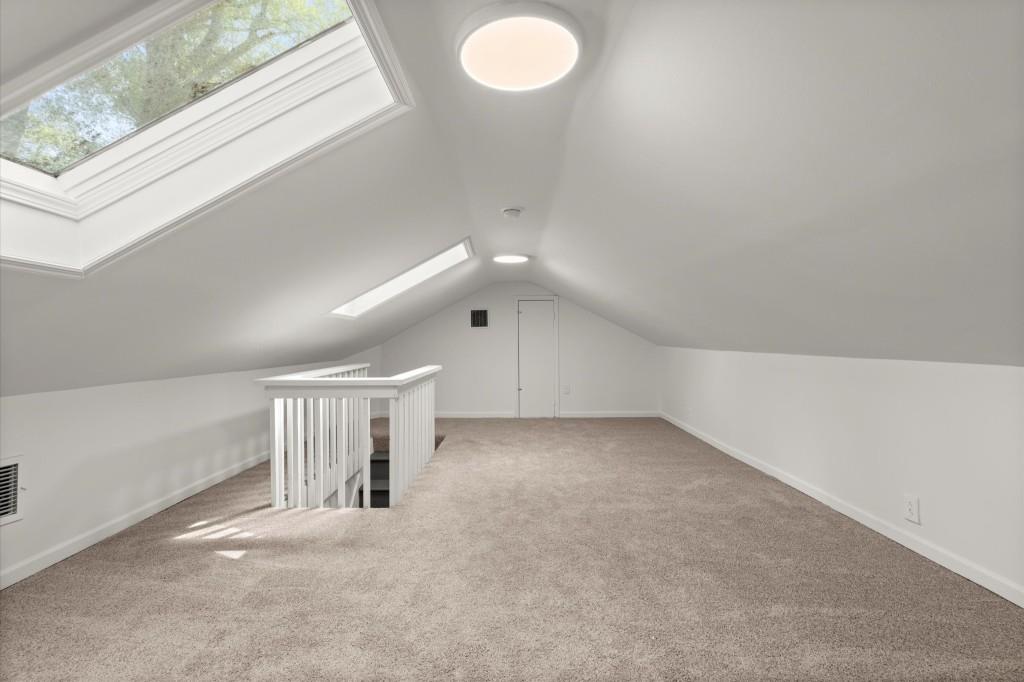 3915 Ivy Road, Atlanta, Georgia image 29