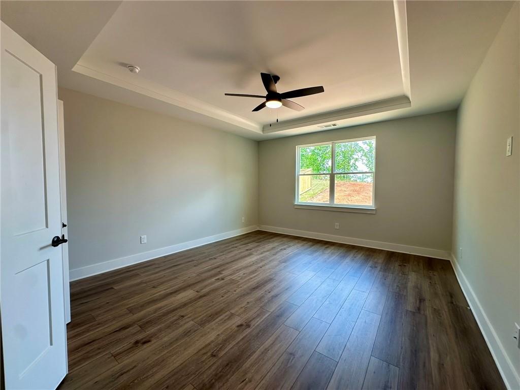 7037 Manchester Drive, Flowery Branch, Georgia image 13